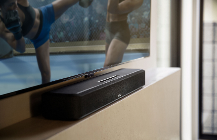 Denon Home 550 lifestyle